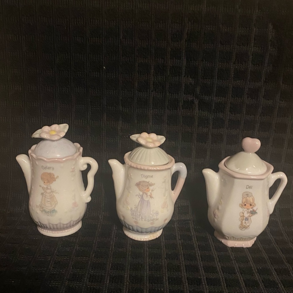Precious moments spice jars